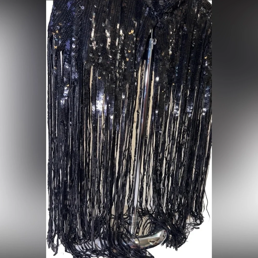 Zara Women’s Black FRINGED SEQUIN CAPE - Picture 2 of 6